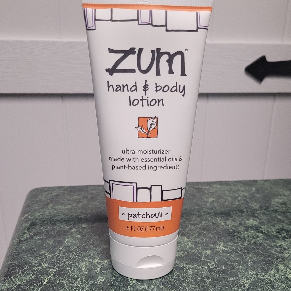 Patchouli Hand & Body Lotion - White and Orange